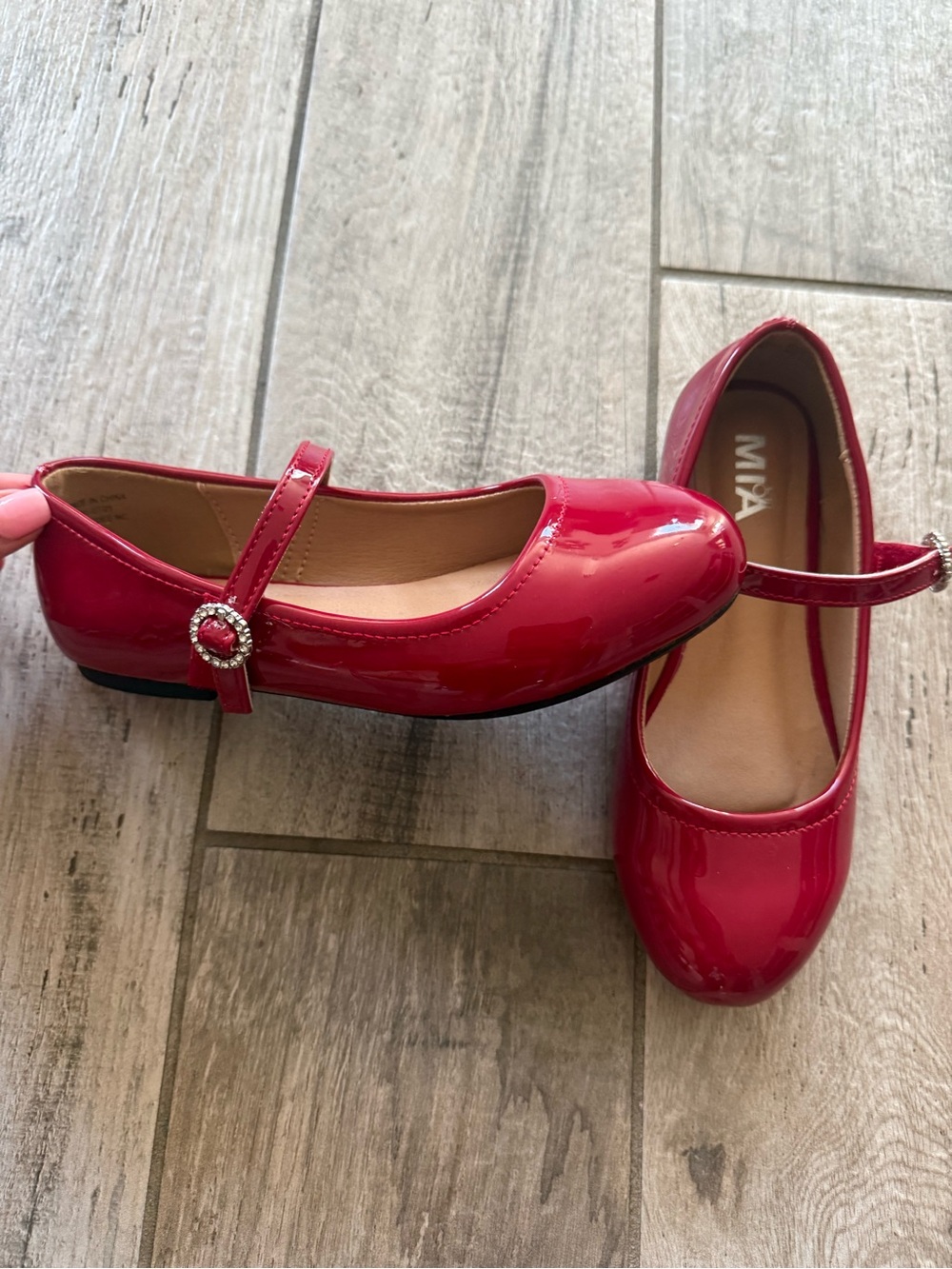 Girls' Red dress shoes with Rhinestone Buckle